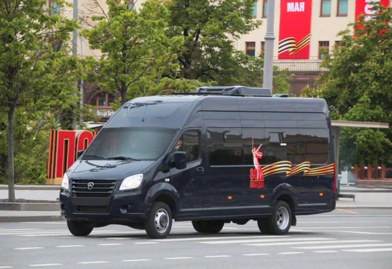 АВТОБУСЫ ГАЗЕЛЬ NEXT «АКРОСС» НА ПАРАДЕ ДНЯ ПОБЕДЫ
